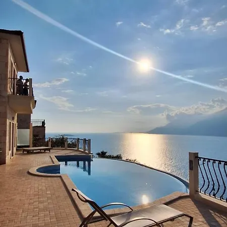 Hillcity (adults Only) Hotel 3*