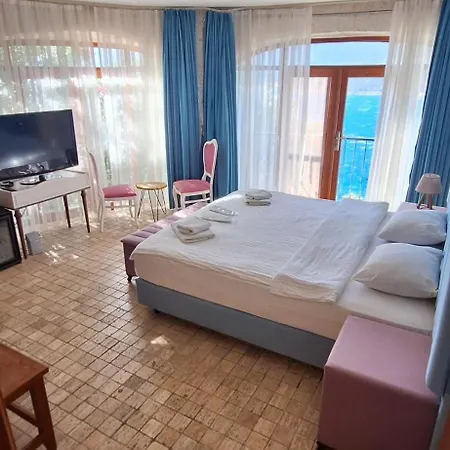 Hillcity (adults Only)