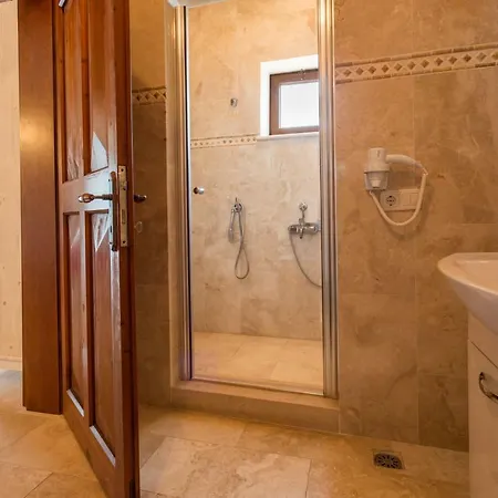Ξενοδοχείο Hillcity (adults Only)