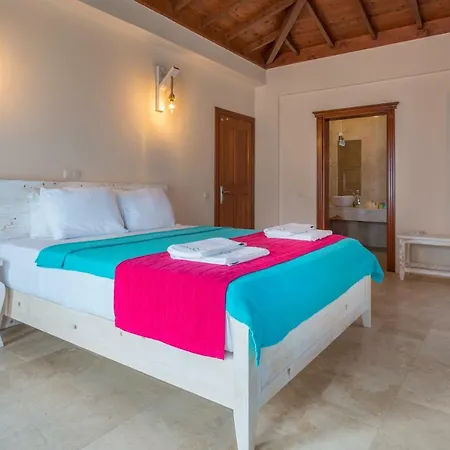 Hillcity (adults Only) Otel
