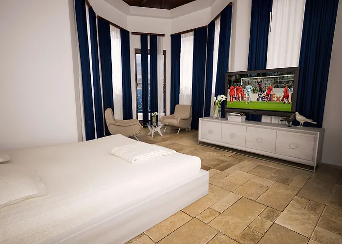 Hillcity (adults Only) فندق كاس