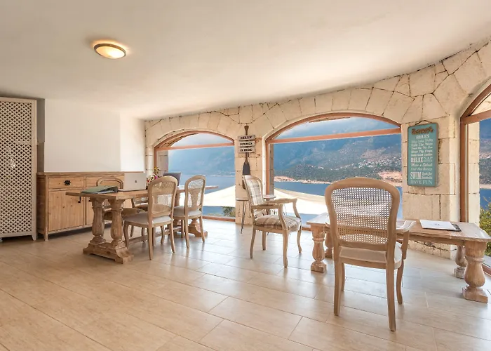 Hillcity (adults Only) فندق