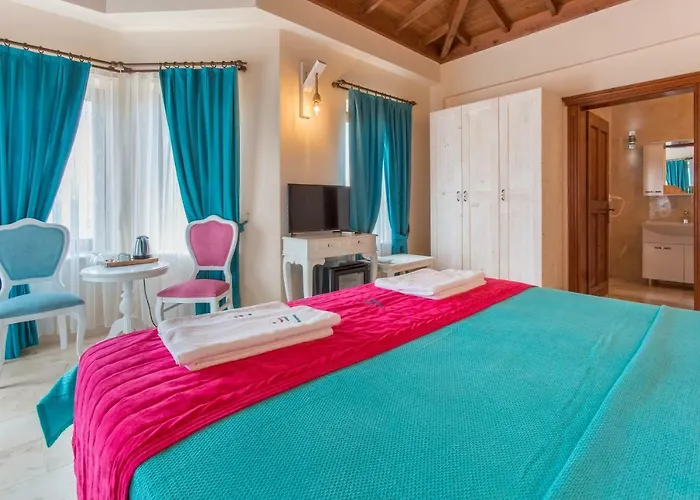 Hillcity (adults Only) 3*