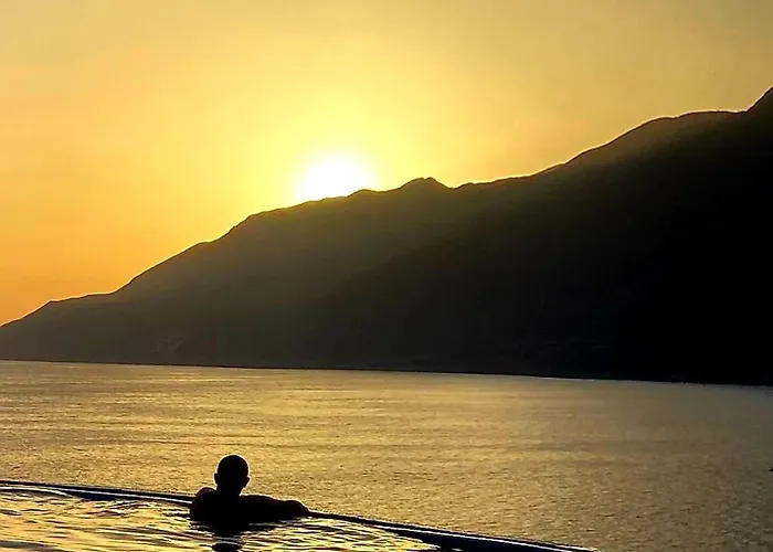 Hillcity (adults Only) Kas