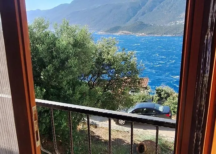 Hillcity (adults Only) Hotel 3*