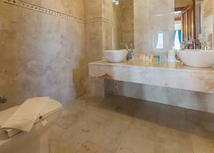 Hillcity (adults Only) Kas