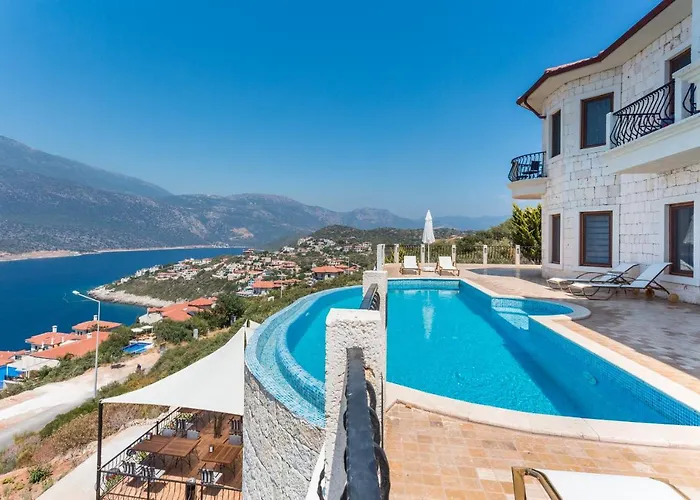 Hillcity (adults Only) Hotel 3*